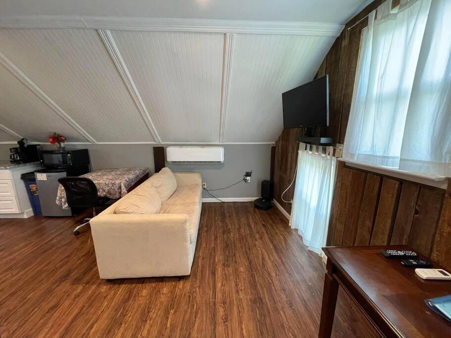 Eden Farm: Private Studio Minutes From Salisbury Luaran gambar